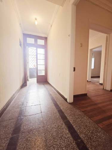 Barrio italia, 6 dormitorios 2 baños  (112849)