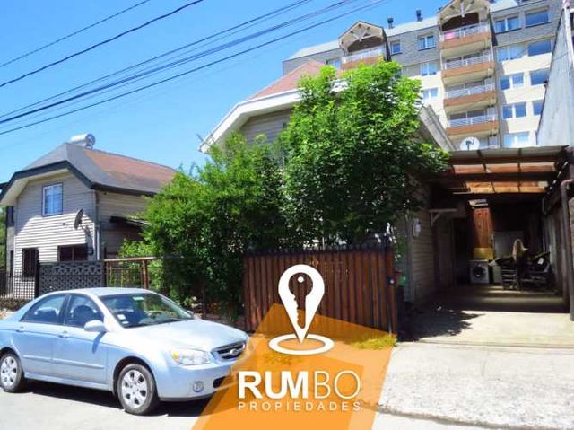 En venta casa y cabaña en tranquila villa de Villarrica