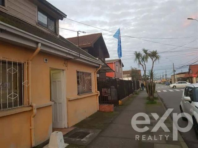 CASA 2 SITIOS JUNTOS/ Rio Colorado / Autopista Concepción-Talcahuano