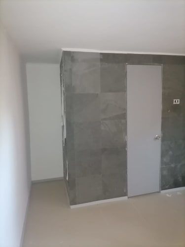 SE VENDE CASA CENTRAL 4 DORMITORIOS Y 2 BAÑOS