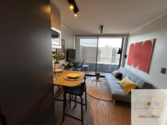 Departamento 2D 1B en metro Cerrillos semiamoblado