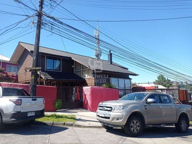 Propiedad Céntrica en Puerto Montt: Potencial Comercial