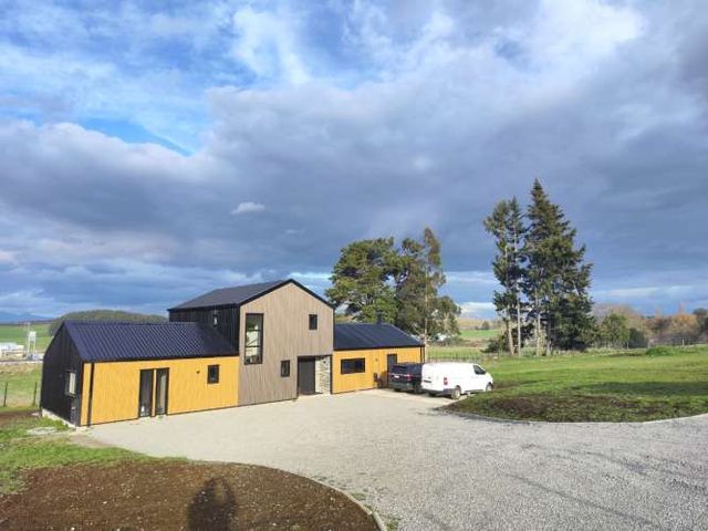 CASA EN ALTO MAULLIN / LLANQUIHUE