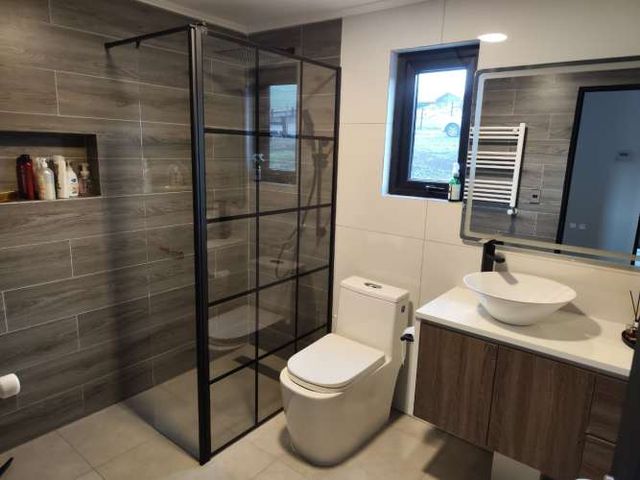 CASA EN ALTO MAULLIN / LLANQUIHUE