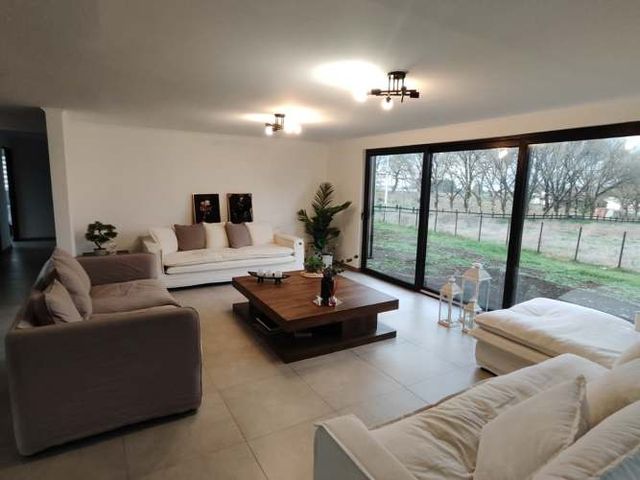 CASA EN ALTO MAULLIN / LLANQUIHUE