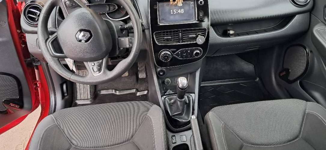 Renault Clio 1.2 2019 Rojo fuego