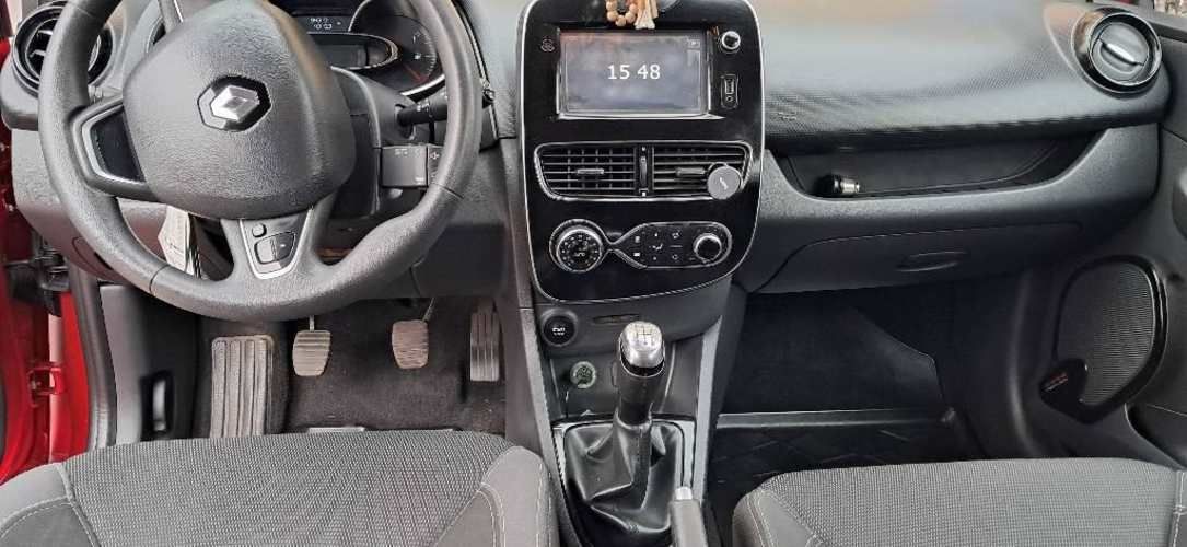 Renault Clio 1.2 2019 Rojo fuego