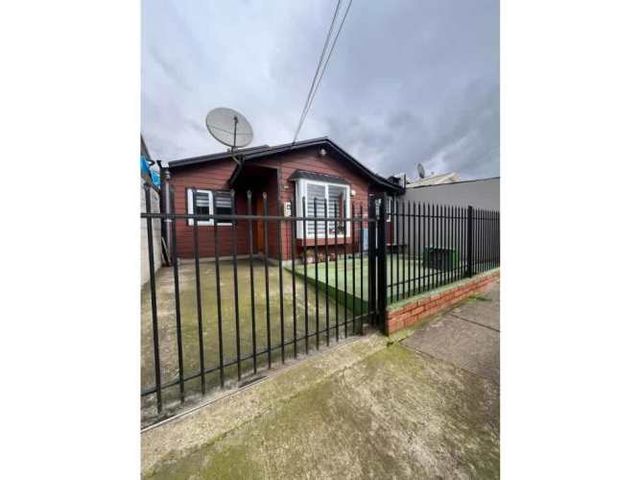 VENDE casa Villa Los Avellanos, Padre Las Casas, Temuco