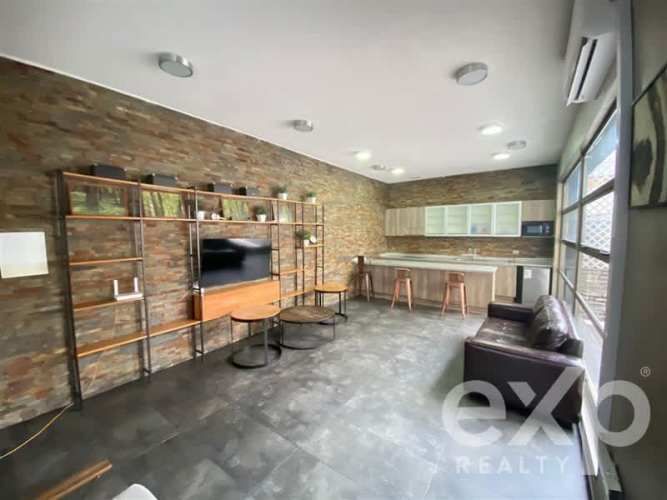 DEPARTAMENTO una cuadra de la Alameda