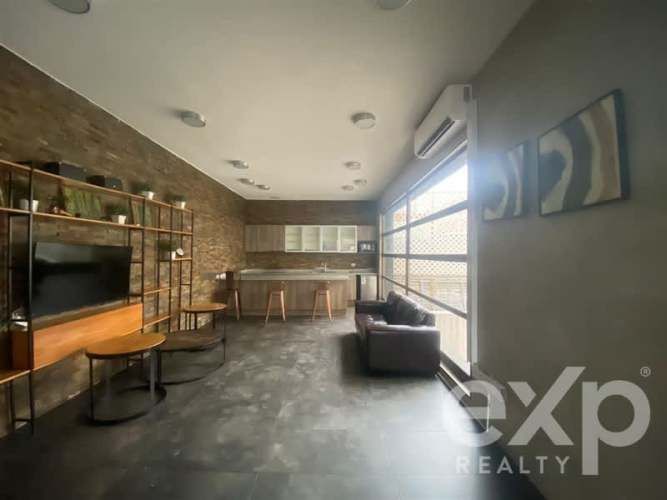 DEPARTAMENTO una cuadra de la Alameda