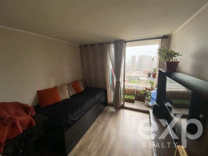 DEPARTAMENTO una cuadra de la Alameda