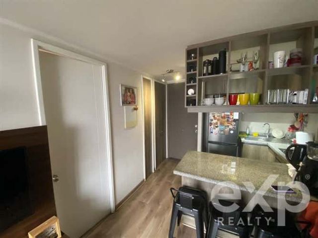 DEPARTAMENTO una cuadra de la Alameda