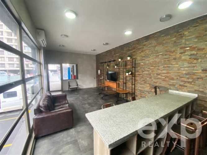 DEPARTAMENTO una cuadra de la Alameda