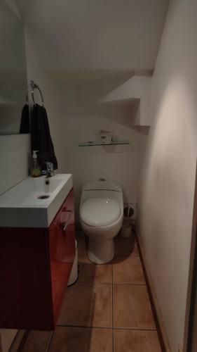 VENTA -CASA SAN PEDRO DEL VALLE EXCELENTE UBICACIÓN