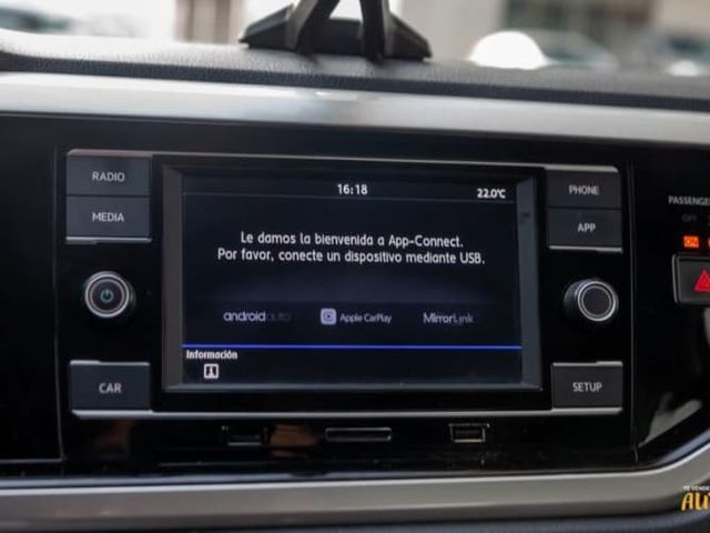 Volkswagen Polo Highline 1.6 2020