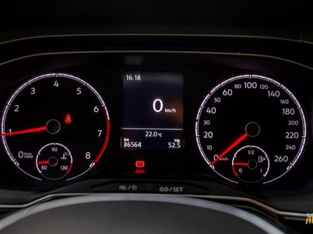 Volkswagen Polo Highline 1.6 2020