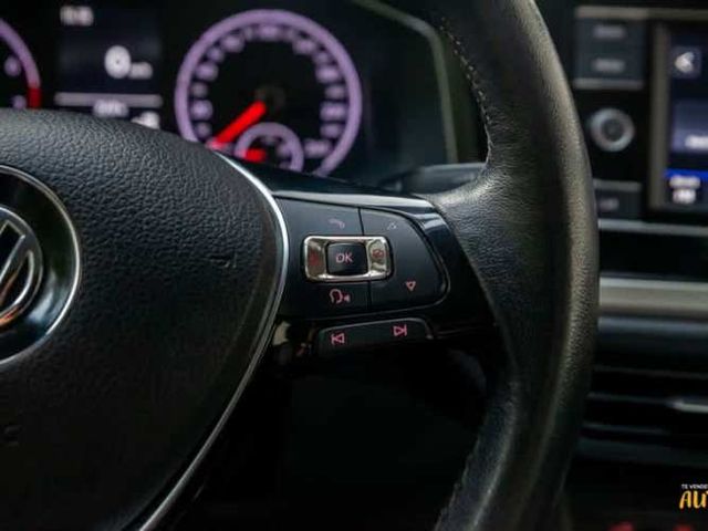 Volkswagen Polo Highline 1.6 2020