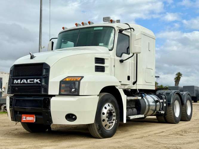 2019 Tractocamión Mack Anthem 6x4 con Kit Hidráulico – Muy buen estado