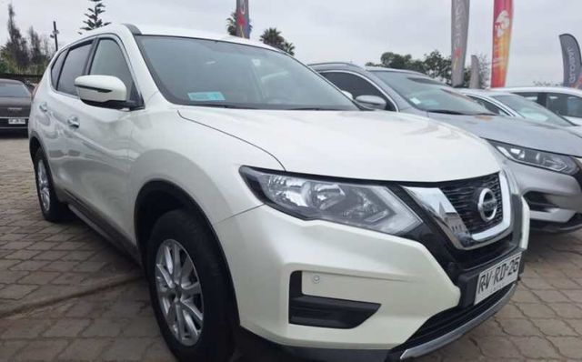 NISSAN XTRAIL SENSE CVT 2.5 FULL AUT. AÑO 2022