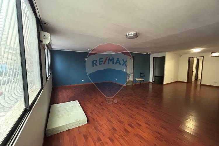 Local sn diego 850 m2 uso mixto