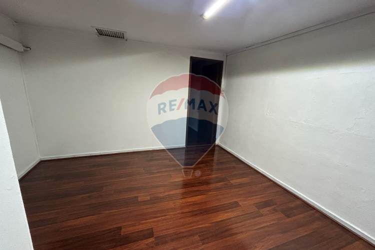 Local sn diego 850 m2 uso mixto