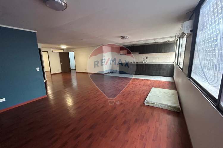 Local sn diego 850 m2 uso mixto