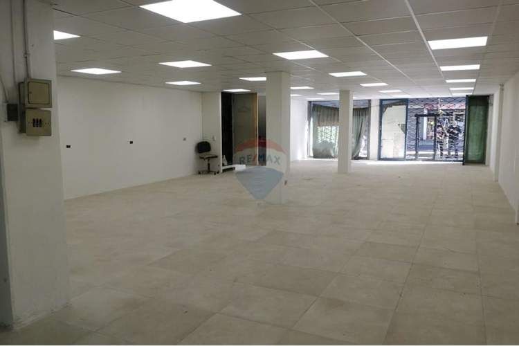 Local sn diego 850 m2 uso mixto