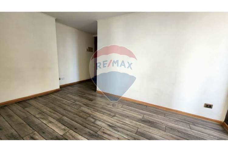 Departamento 2d+1b con balcón y independencia