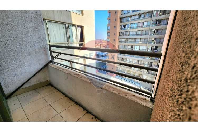 Departamento 2d+1b con balcón y independencia