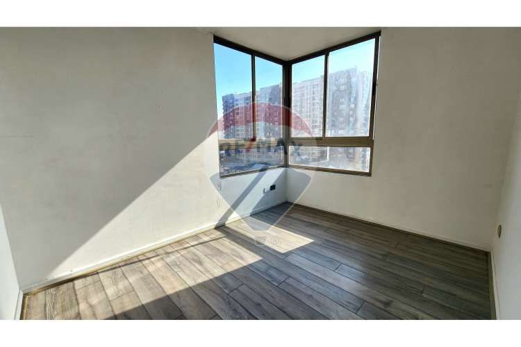 Departamento 2d+1b con balcón y independencia