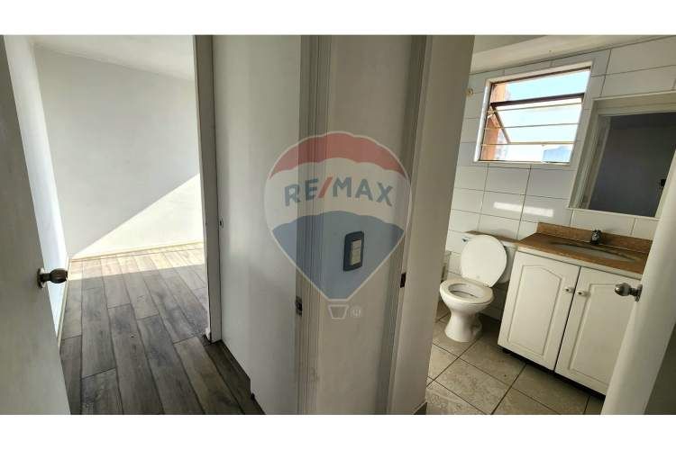 Departamento 2d+1b con balcón y independencia