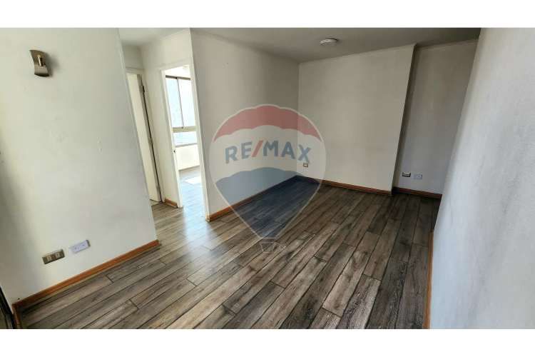 Departamento 2d+1b con balcón y independencia