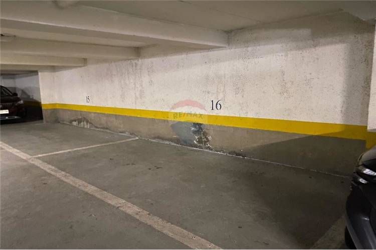 Se vende oficina en edificio aranjuez talca.