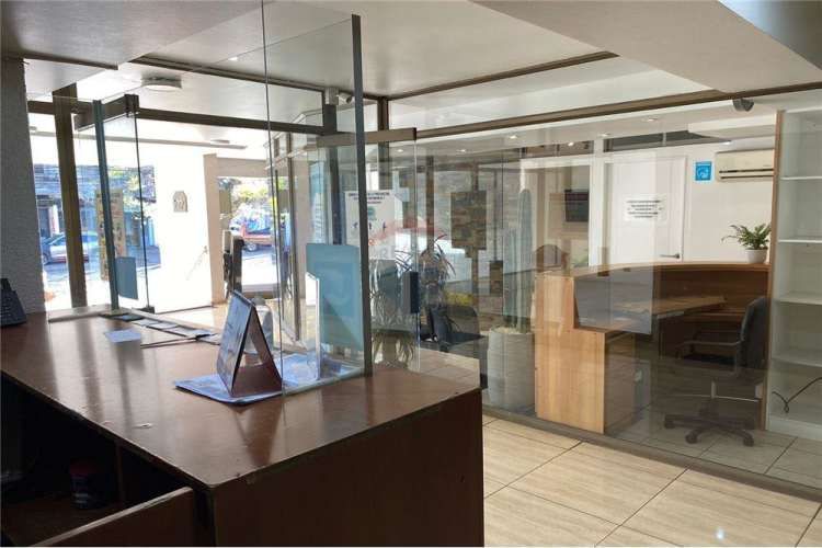 Se vende oficina en edificio aranjuez talca.