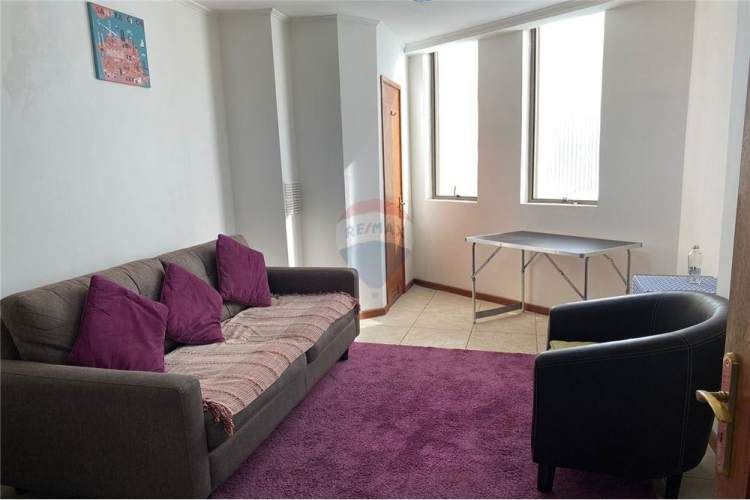 Se vende oficina en edificio aranjuez talca.