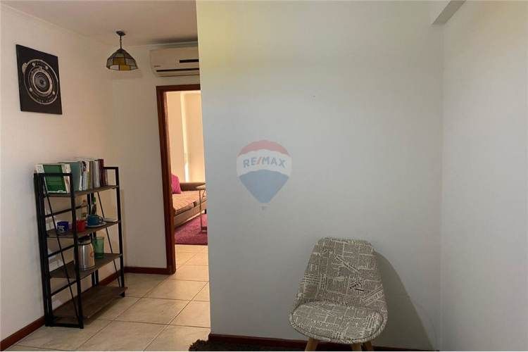 Se vende oficina en edificio aranjuez talca.