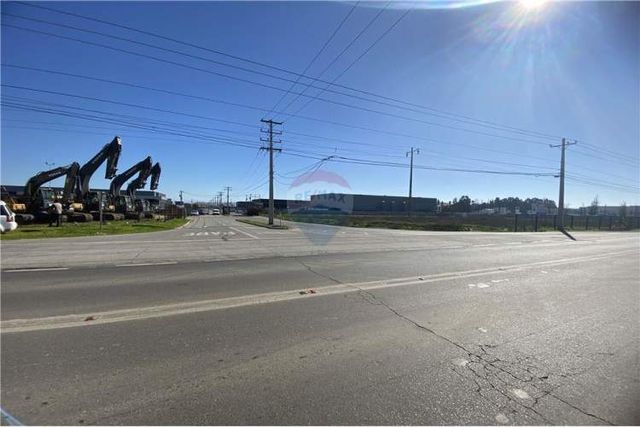 Se arrienda terreno industrial 9.500 m2  3km talca