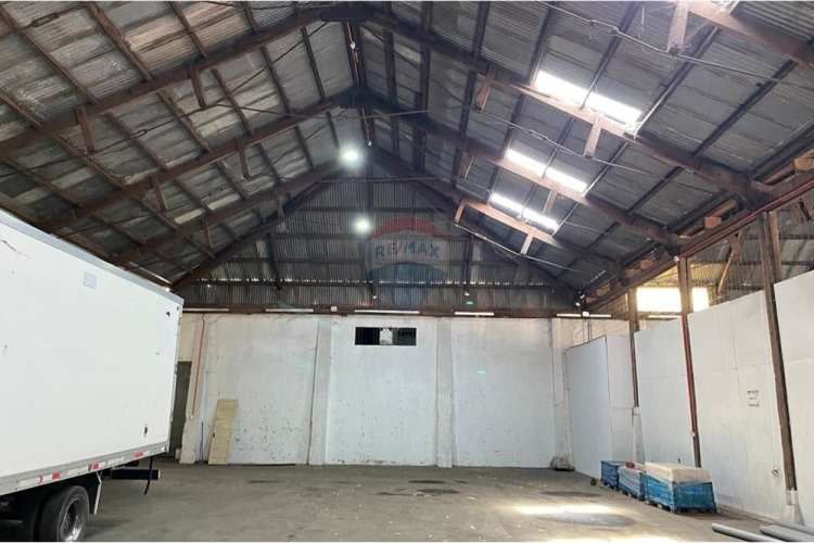 Se arrienda bodega 400 m2 talca