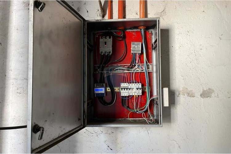 Se arrienda bodega 400 m2 talca