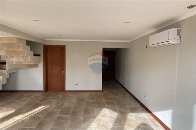 En venta casa en parcelas hacienda la esmeralda.