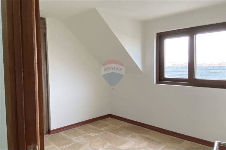 En venta casa en parcelas hacienda la esmeralda.