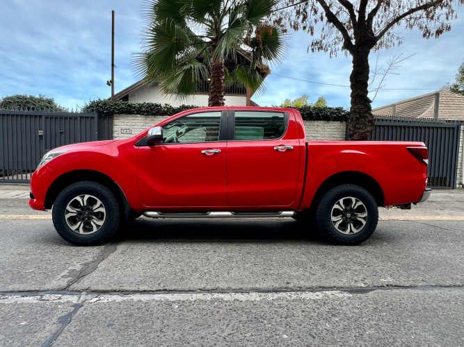 Mazda BT-50 Hi Rider 4x4 3.2 AT