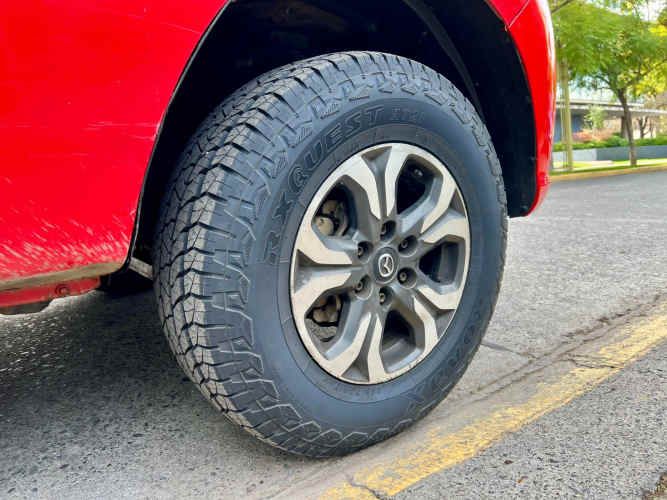 Mazda BT-50 Hi Rider 4x4 3.2 AT