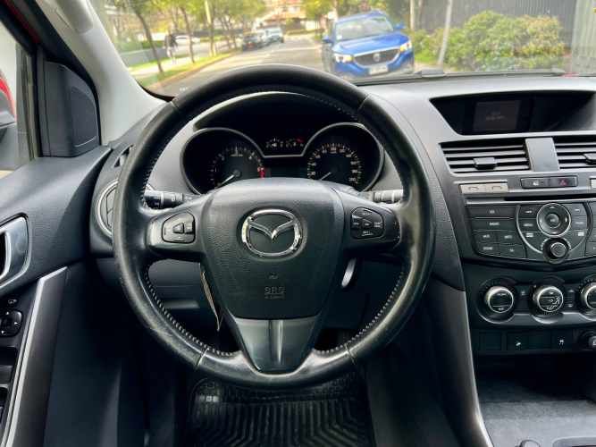 Mazda BT-50 Hi Rider 4x4 3.2 AT