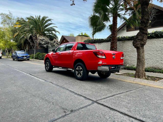 Mazda BT-50 Hi Rider 4x4 3.2 AT