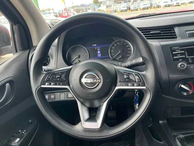 NISSAN NAVARA 2023