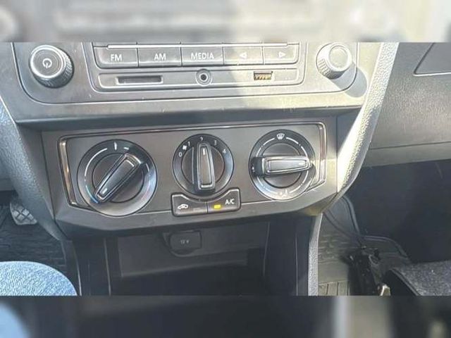 VOLKSWAGEN SAVEIRO 2021