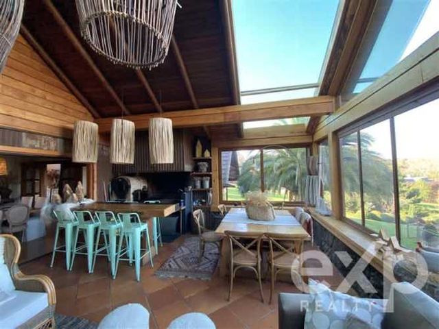 CASA Calle Panorama, Condominio Lomas del Carmen