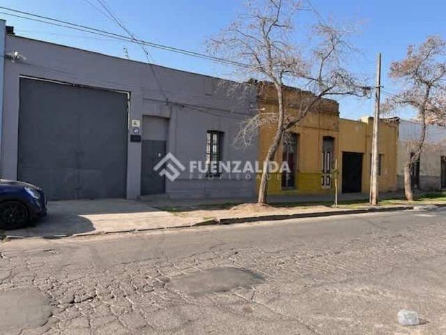 INDUSTRIAL Victoria / Carmen