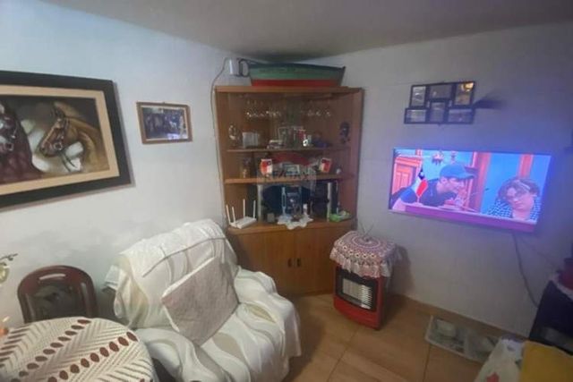 Depto. cercano a metro las torres  peñalolén